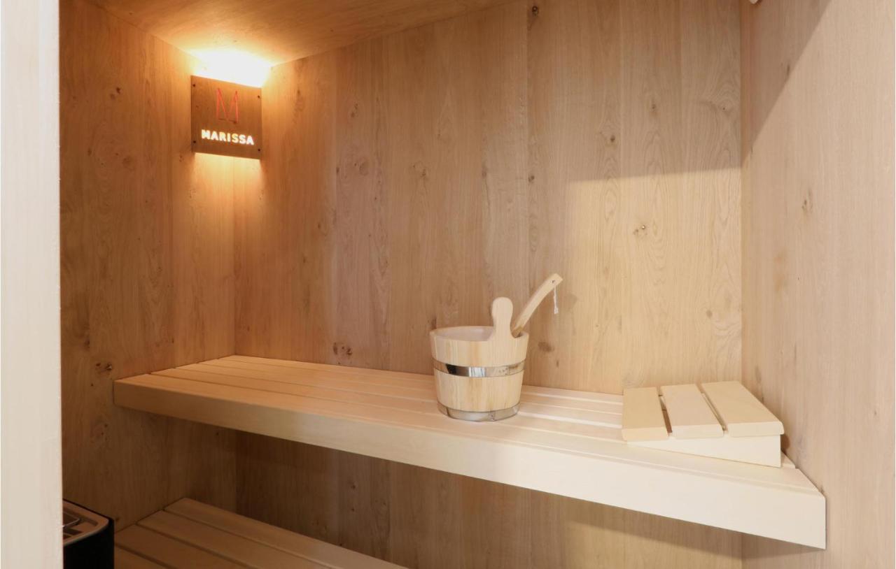 Lovely Home In Lembruch-Duemmer See With Sauna Exterior photo